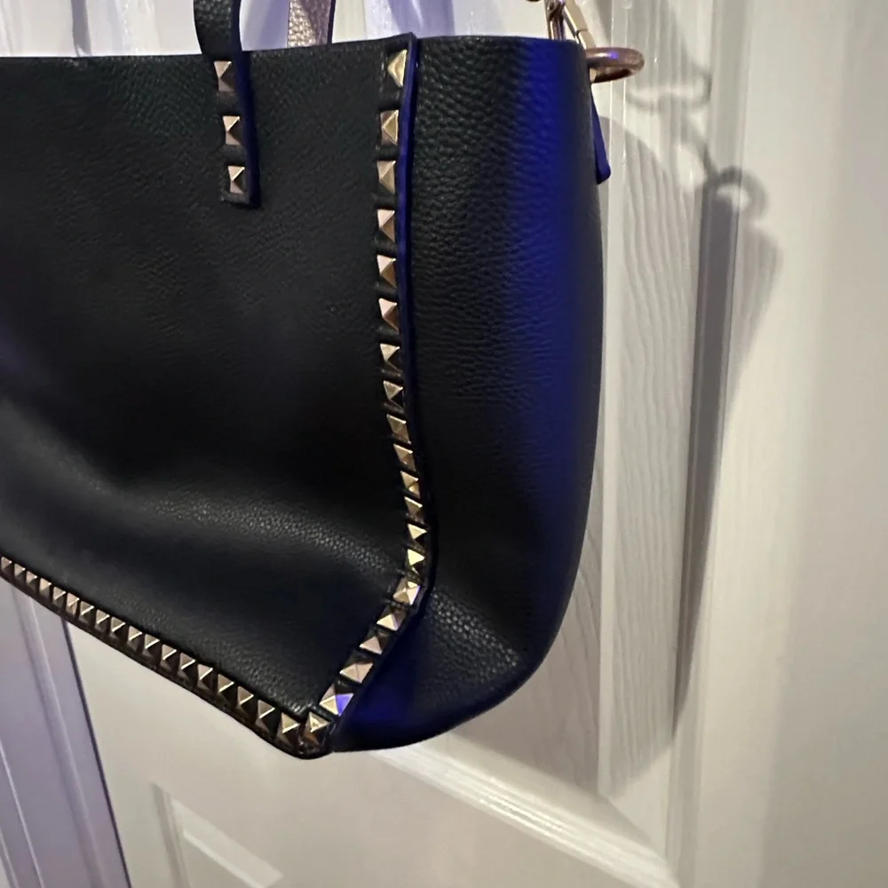 Large Rockstud Tote - Picture 5 of 8